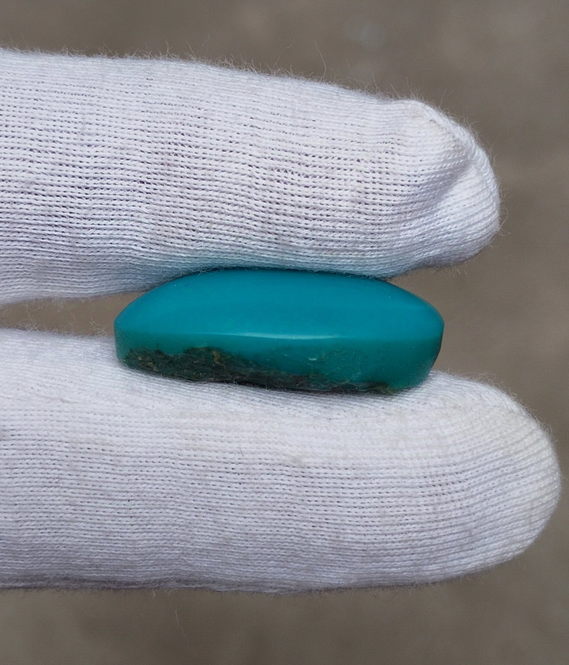 19ct - Turquoise Cabochon 15x25mm