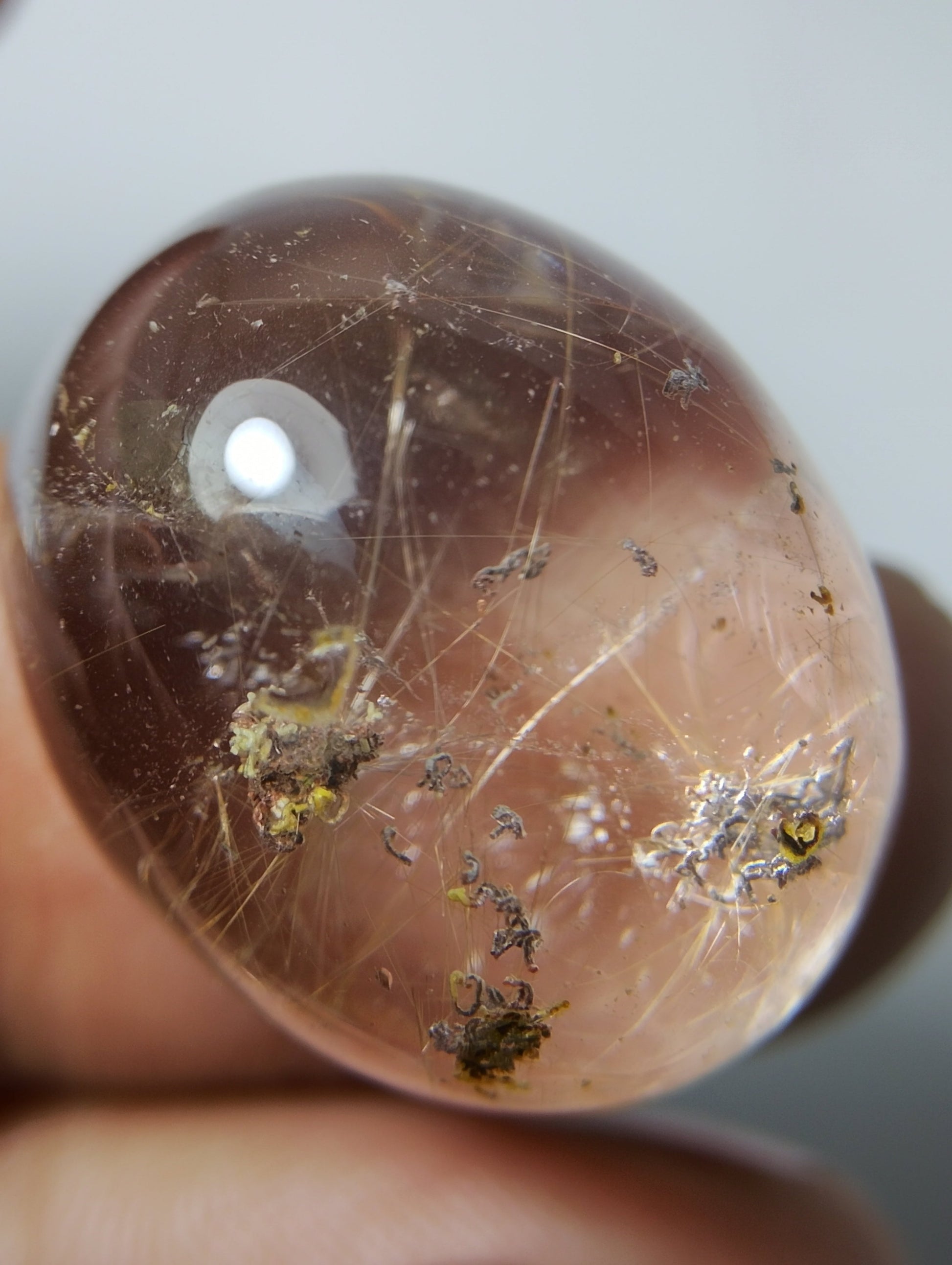 46.5ct Natural Phantom Quartz - Ghost Quartz - 19 x 24mm