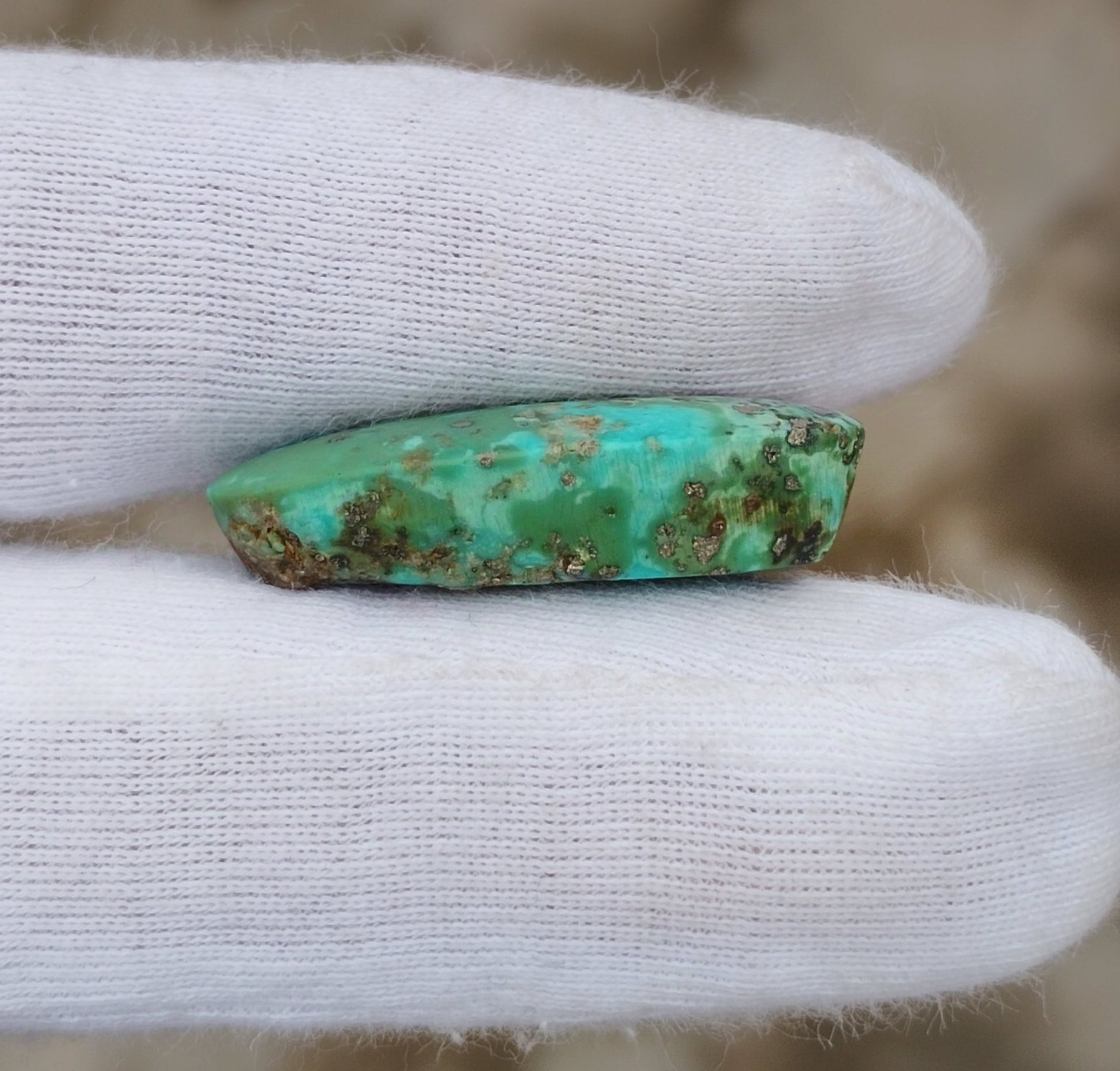 23.9ct Green Turquoise with Pyrite, Natural Feroza Stone Dimension 15x28x8mm