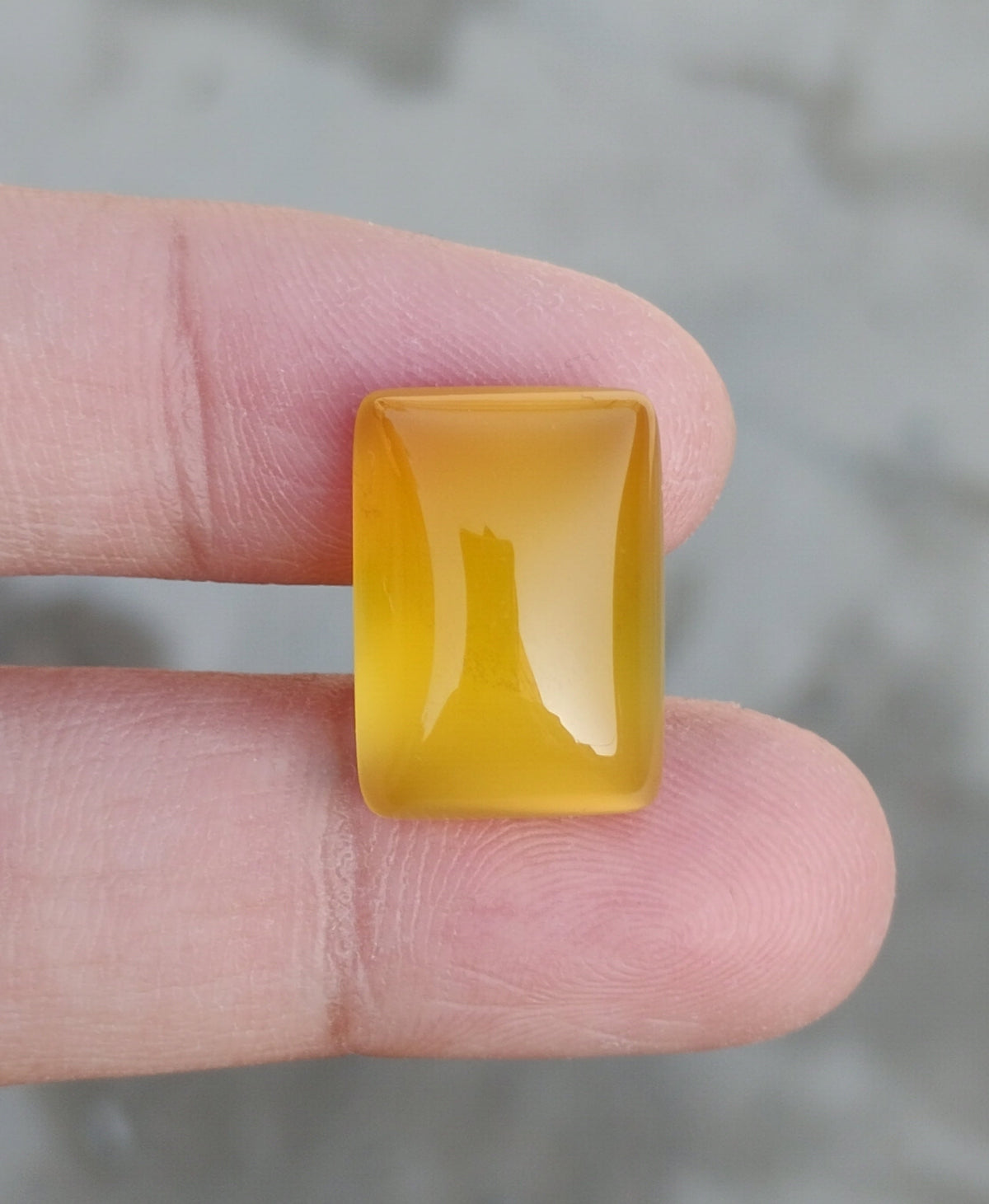 13.8ct Natural Carnelian Gemstone- Yellow Aqeeq- 13x18mm