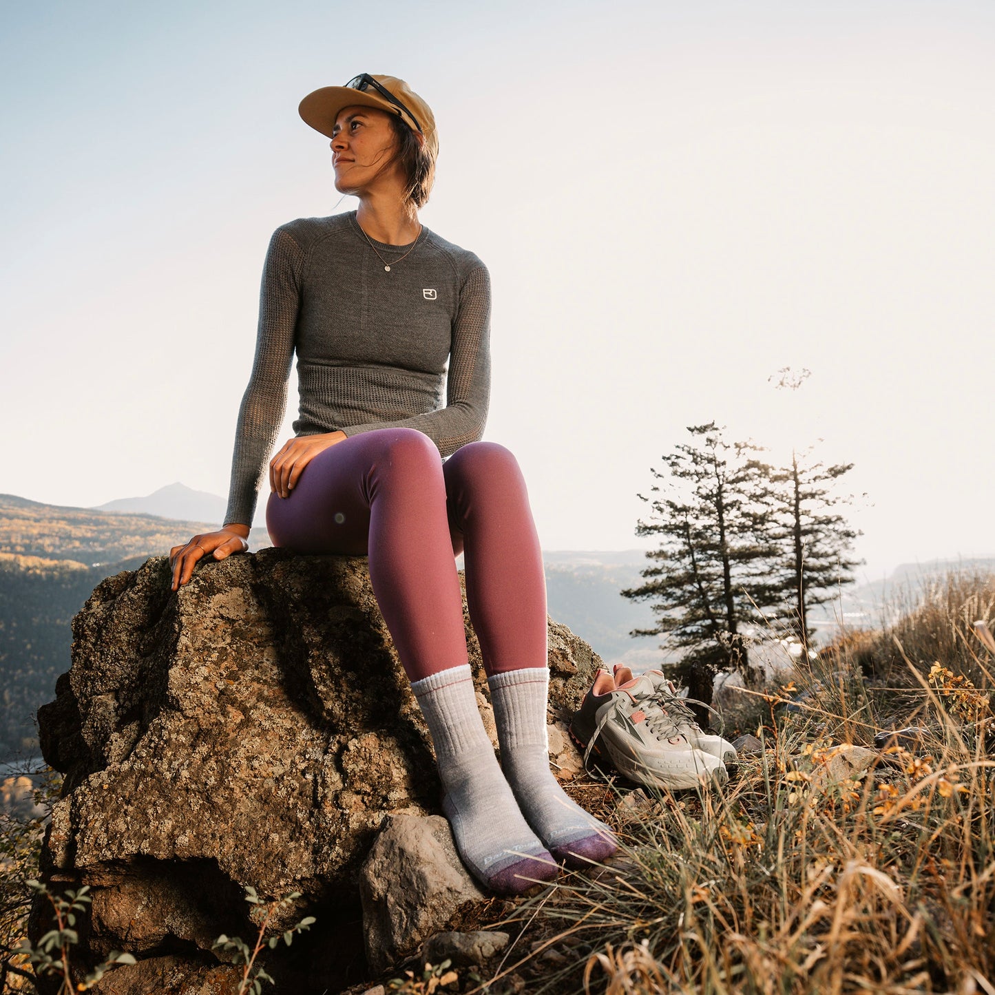 Ladies Micro Crew Cushioned Midweight Hiking Merino Wool Socks