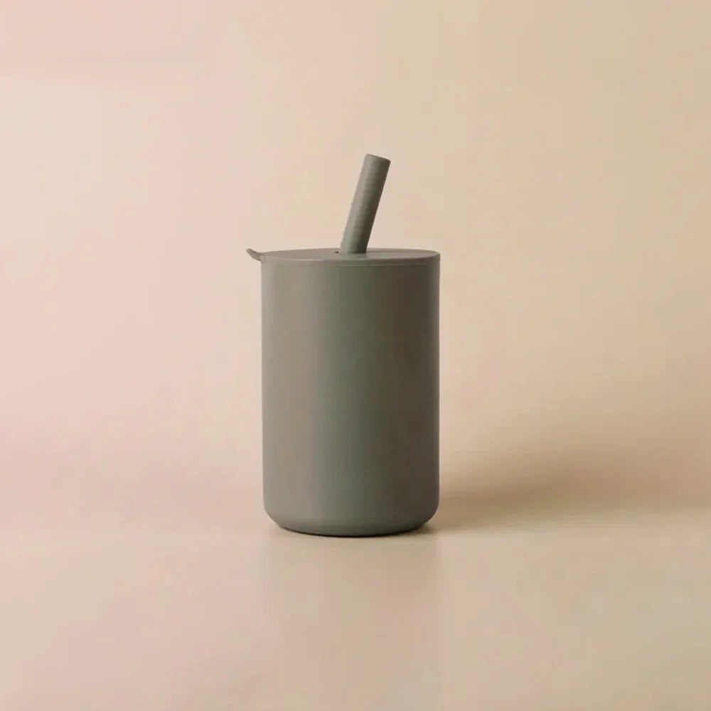Silicone Baby Straw Cup - BPA-Free Anti-Hot Toddler Sippy Cup