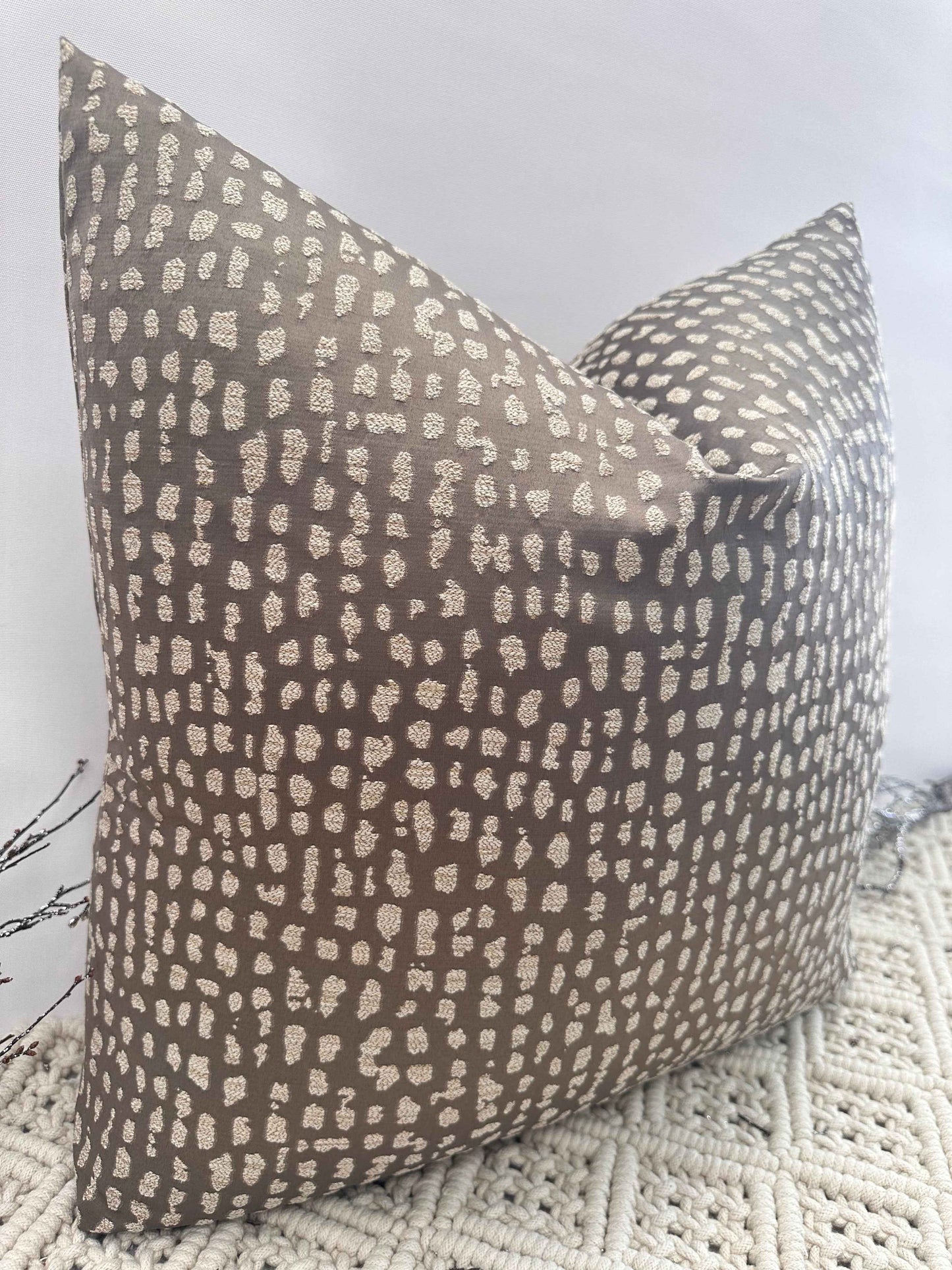 The Couture Cushion - The Putty Natale - Style No. 194