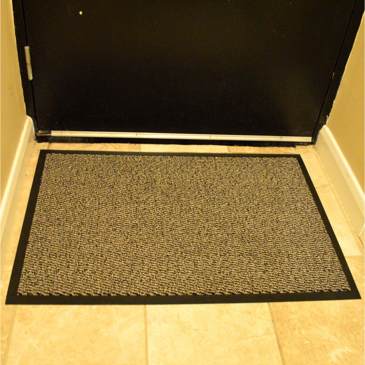 BROWN BARRIER MATT 60 X 90