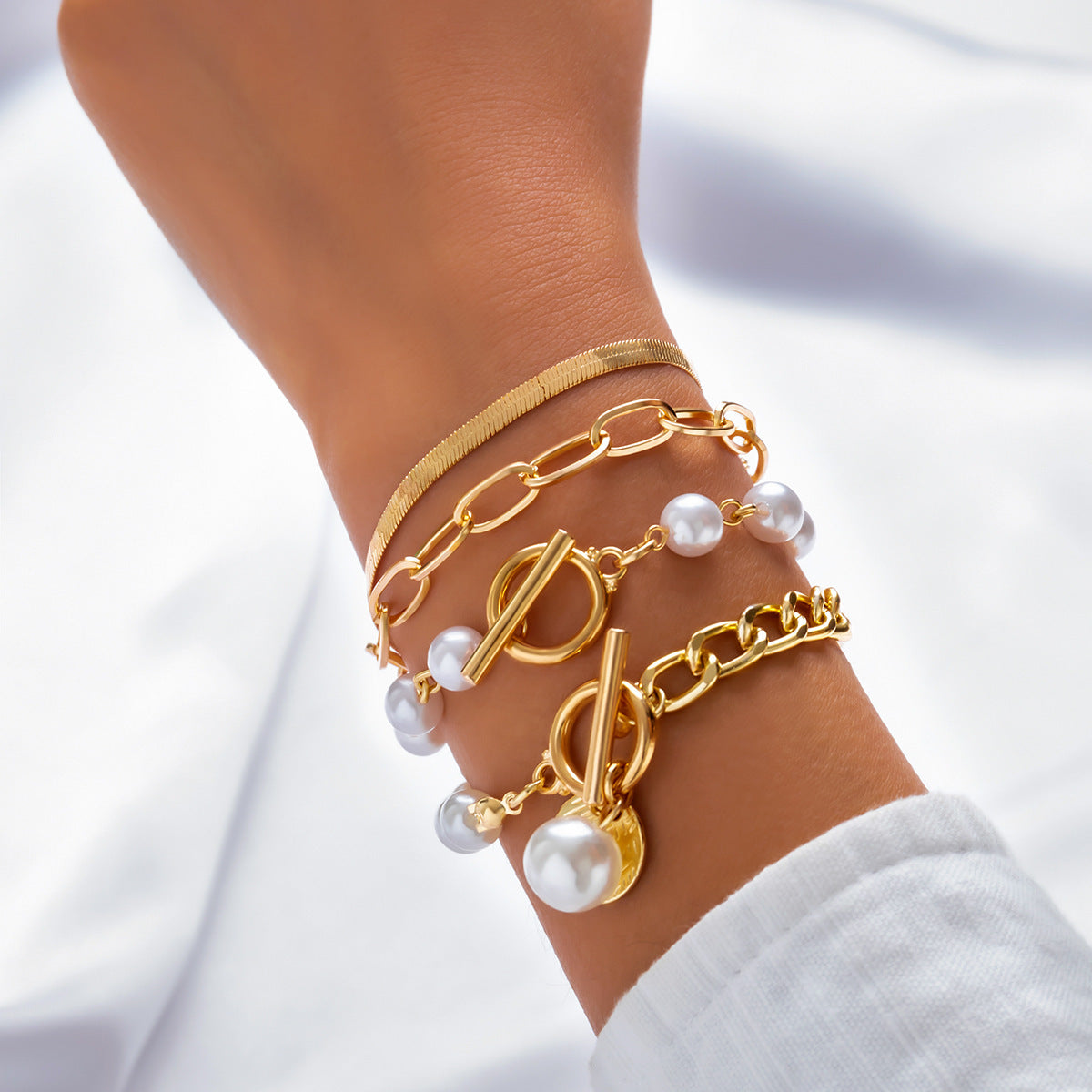Retro Pearl Chain Beaded Bracelet