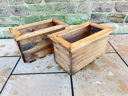 Charles Taylor Trading 2pc Regular Wooden Trough Set Brown