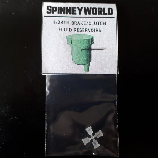 1:24th brake and clutch fluid reservoirs
