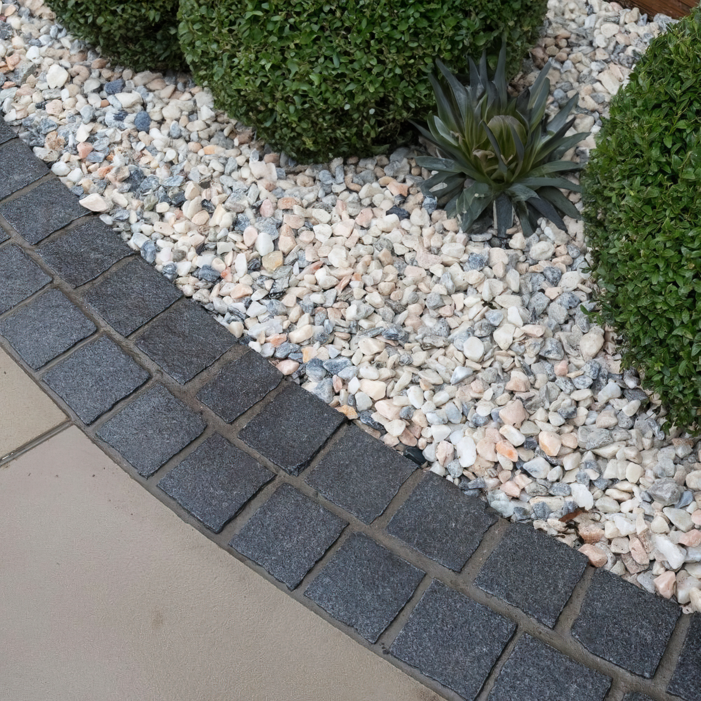 20mm Polar Pink Marble Chippings