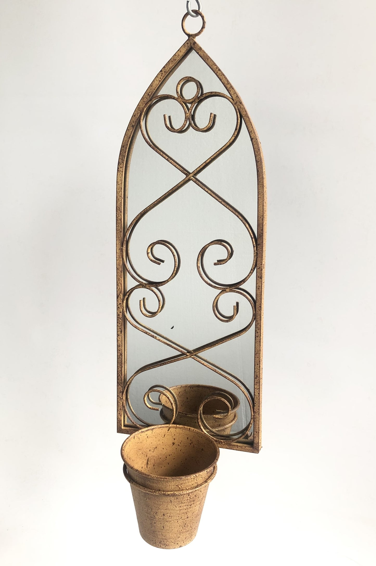 56cm RUSTY WALL MIRROR WITH SINGLE PLANTER