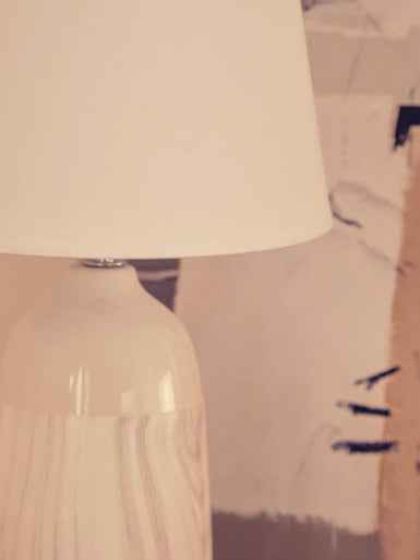 Welma White Ceramic Table Lamp