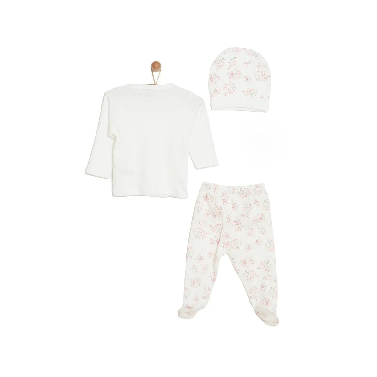 Aziz Bebe 5 Piece Bunny Embroidered Envelope Neck Baby Hospital Bag Set (Newborn)