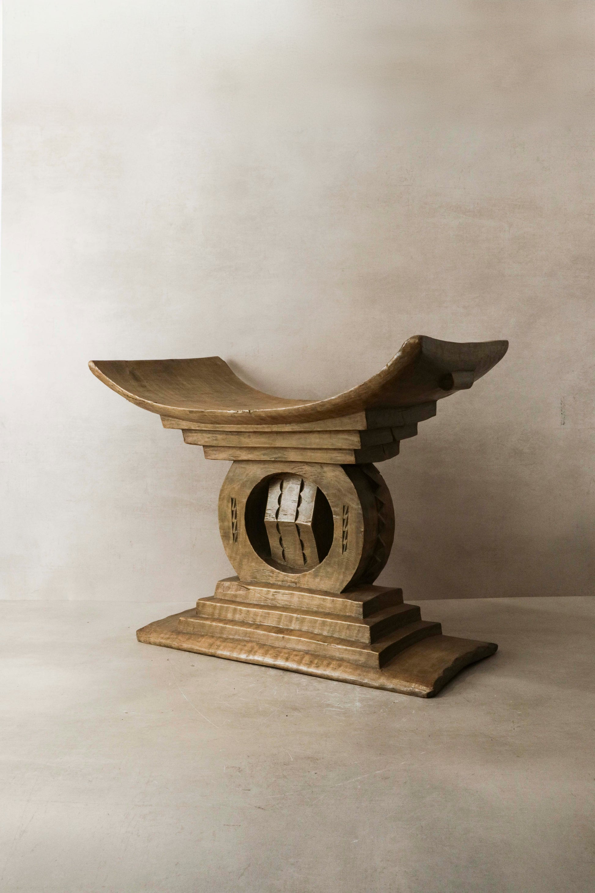 Ashanti Stool - 88.1