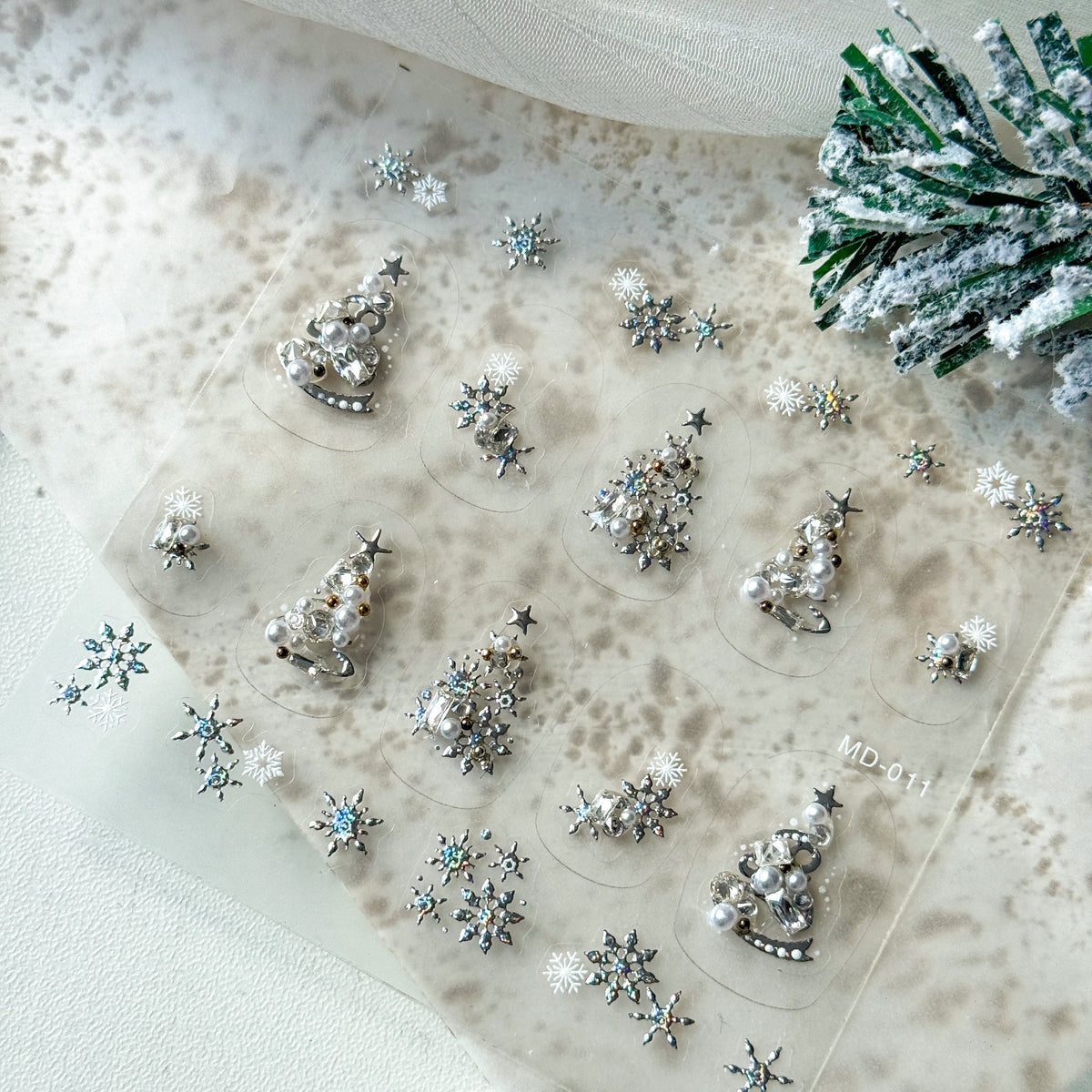 Hello Claws | Silver Christmas Tree Nail Deco Sticker