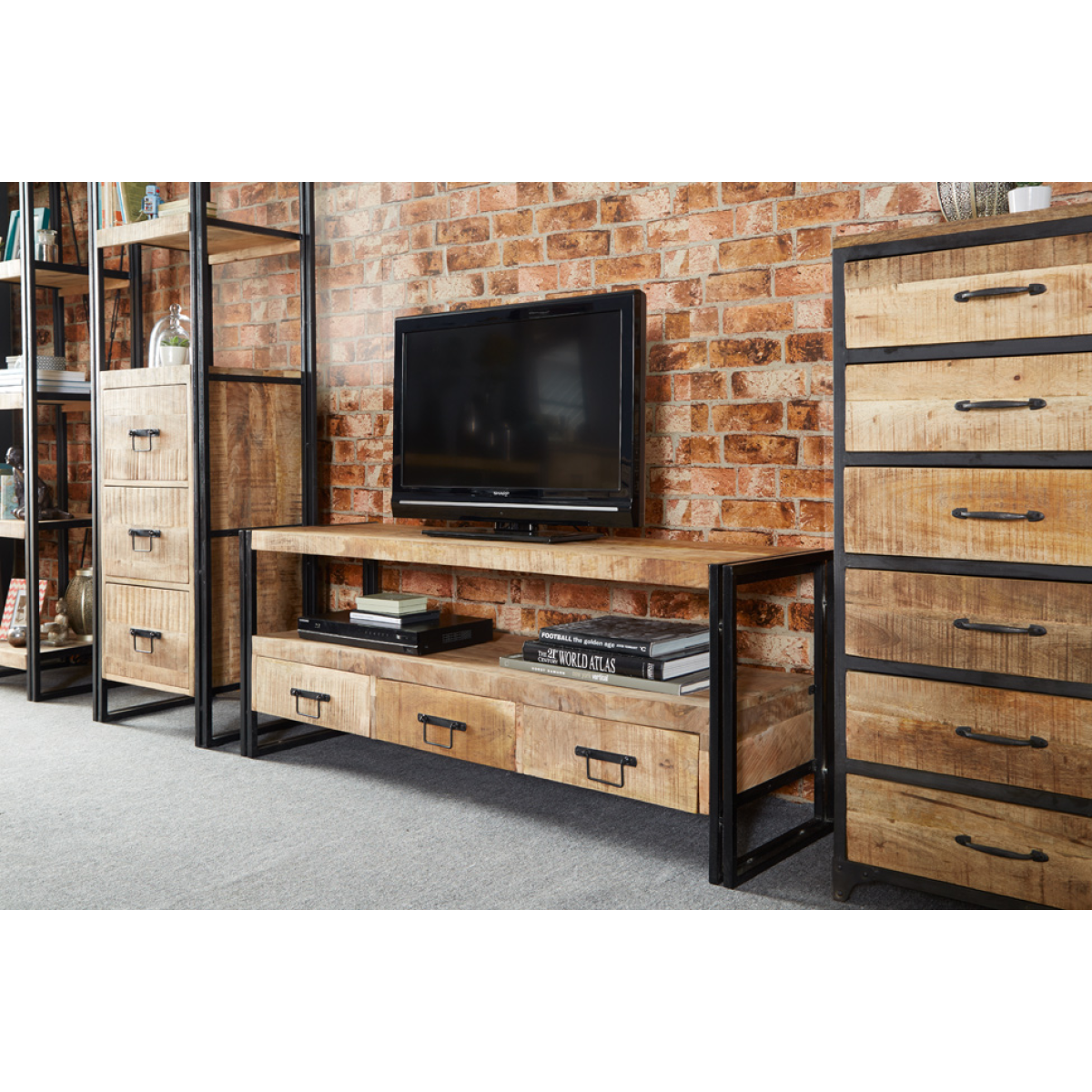 Cosmo Industrial Large Plasma Stand