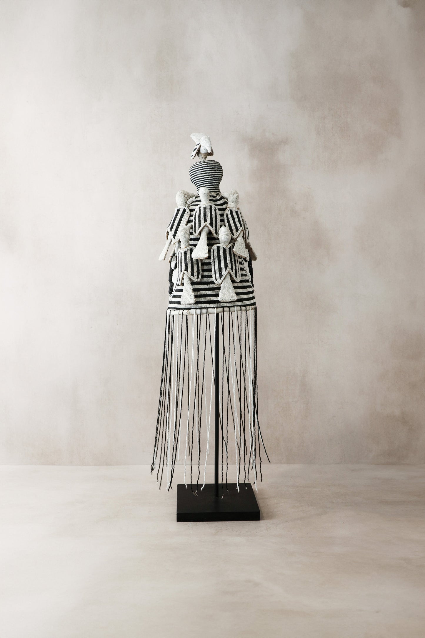 Yoruba Royal Crown Black & White - 15.1