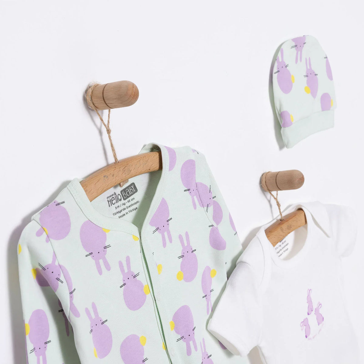 HelloBaby Bunny Print Baby Bodysuit, Hat & Footed Sleepsuit Set (Newborn to 6 Months)