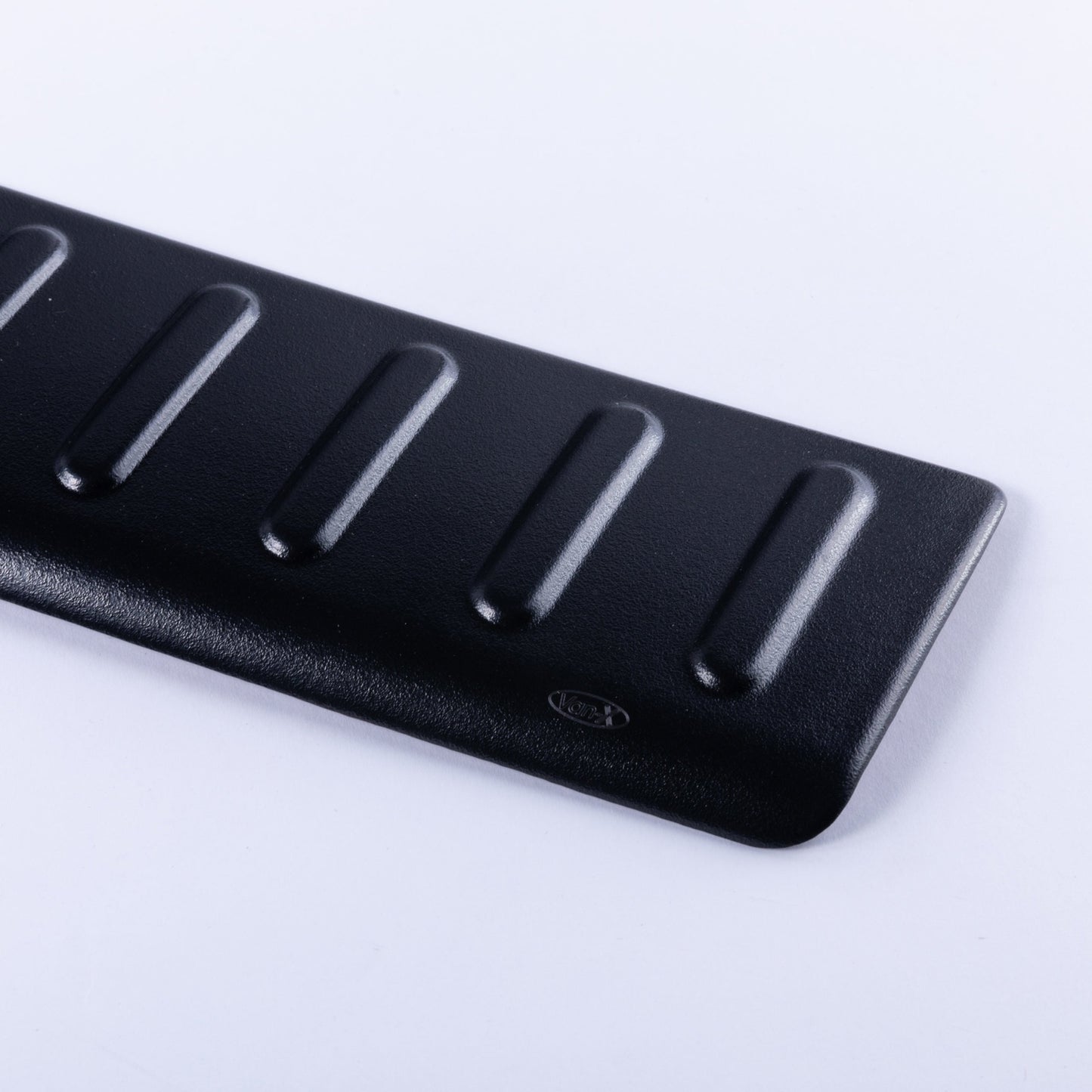 For VW T6 Transporter Multivan Barndoor Plastic Rear Bumper Protector in Black