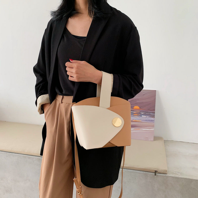 Solid color shoulder bag