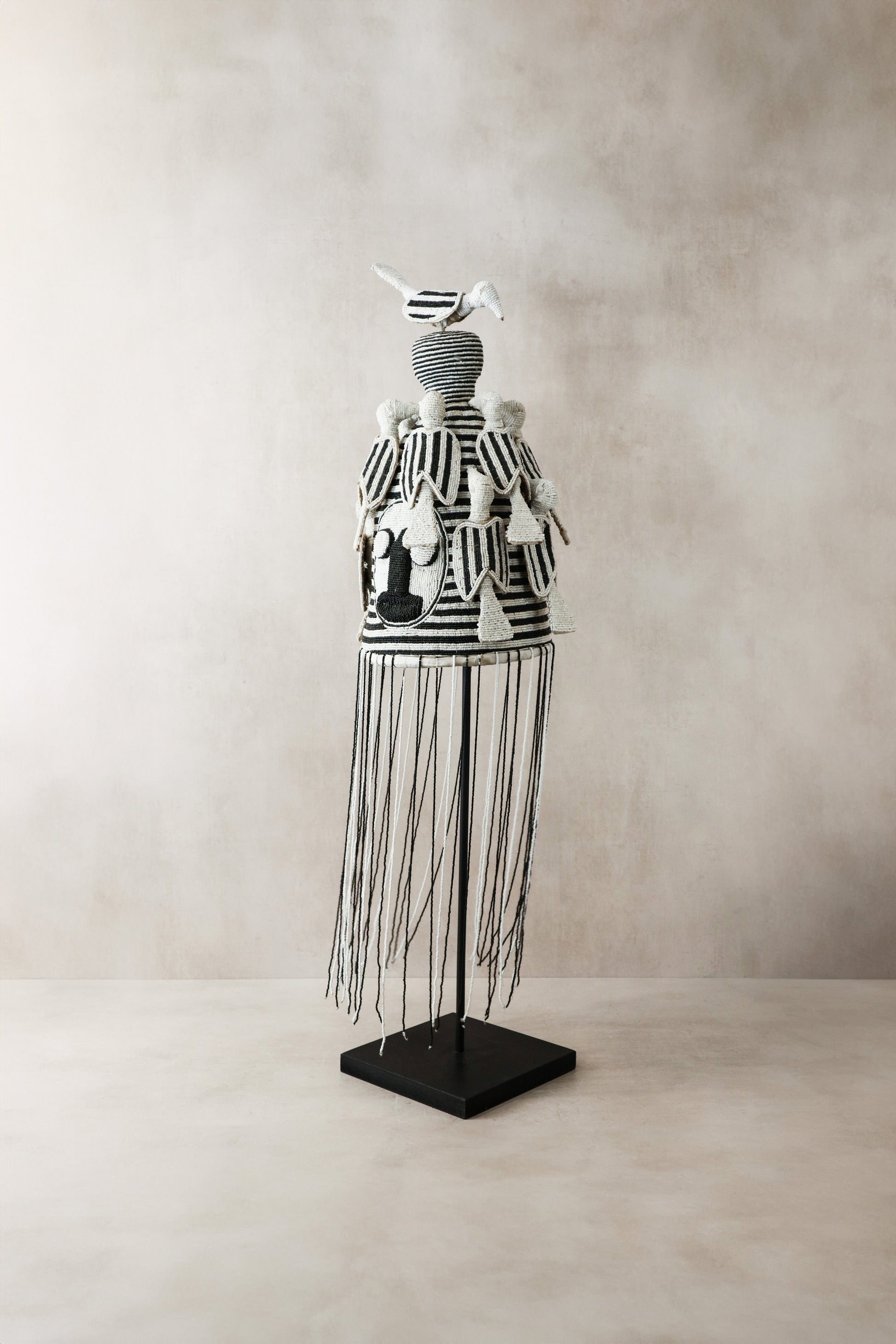 Yoruba Royal Crown Black & White - 15.1