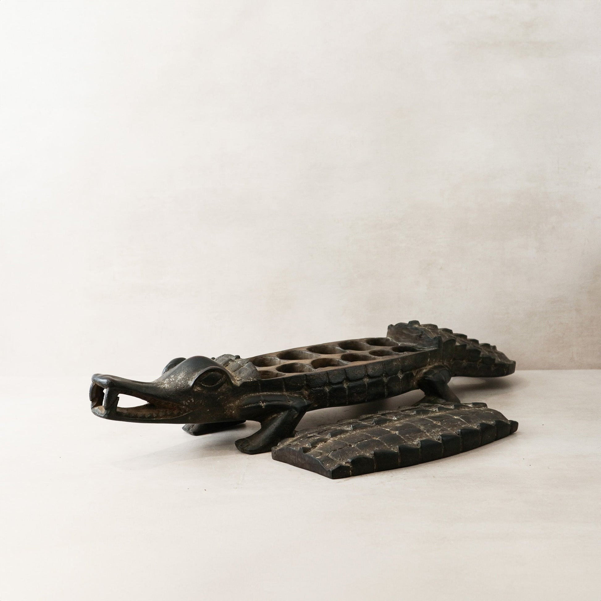 Crocodile Mancala board game - 66.1