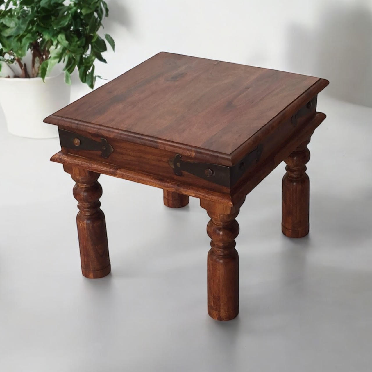 45CM WOODEN SQUARE TABLE