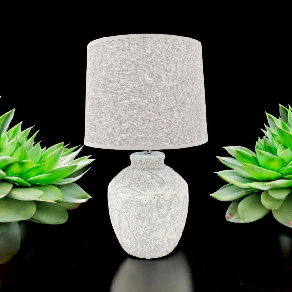 51X20X20CM TABLE LAMP