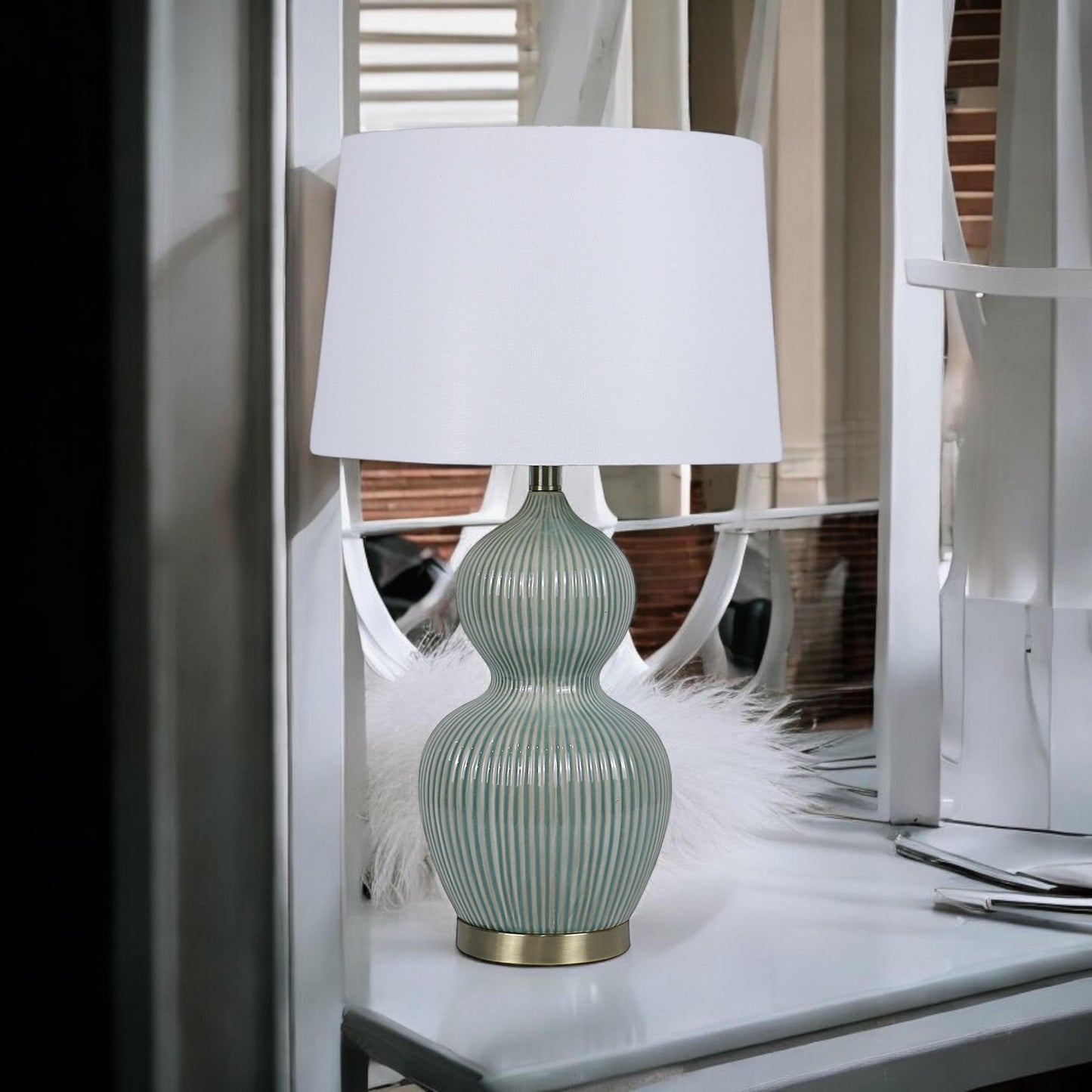 39CM LAMP AND SHADE