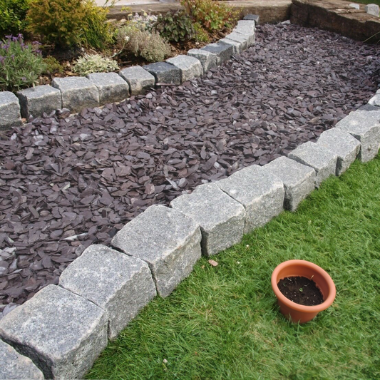 40mm Plum Slate Chippings