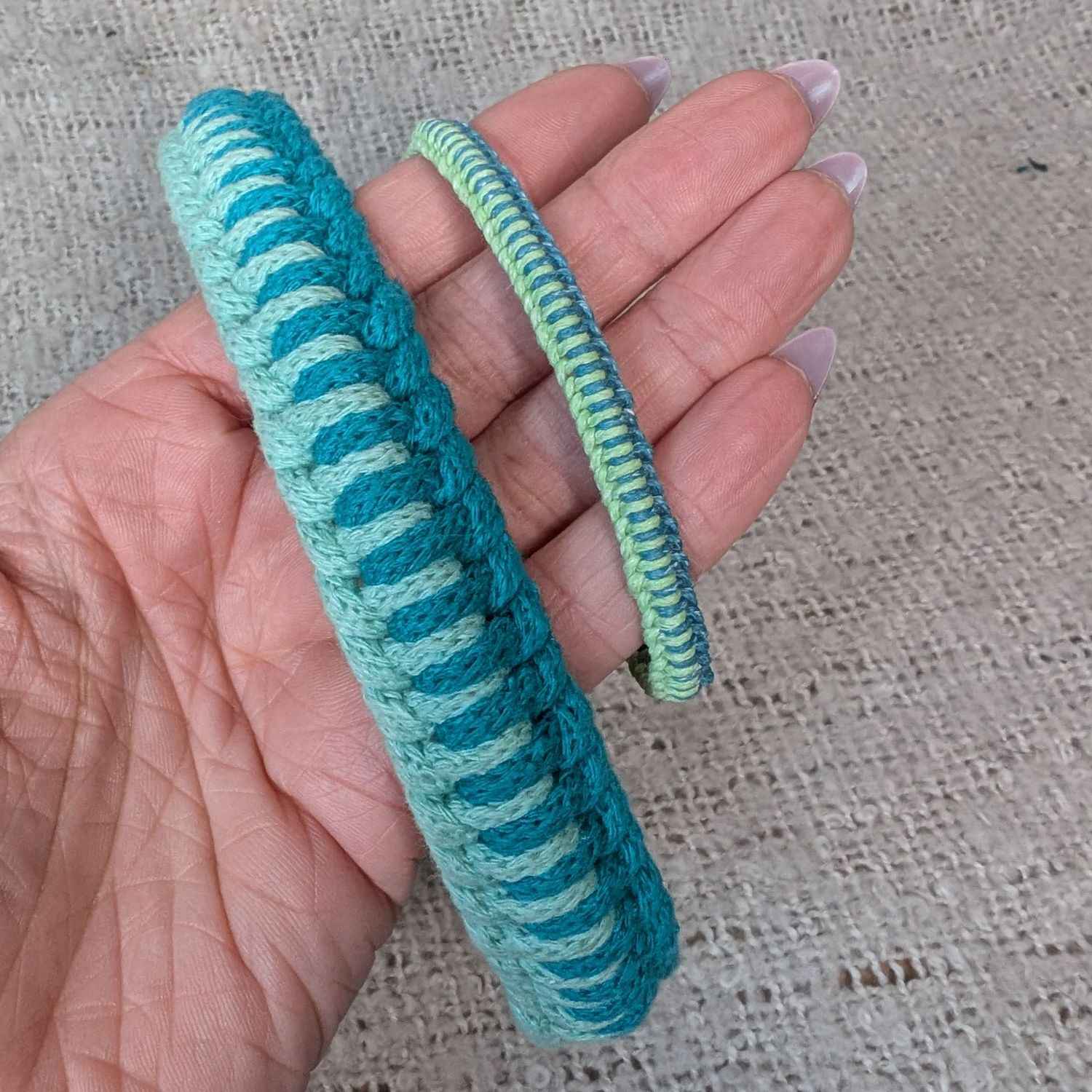 Make Your Own Dog Collar & Friendship Bracelet Craft Kit - MINT