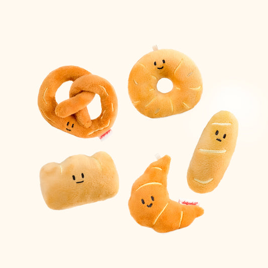 Daily White | Bakery Bag Charm