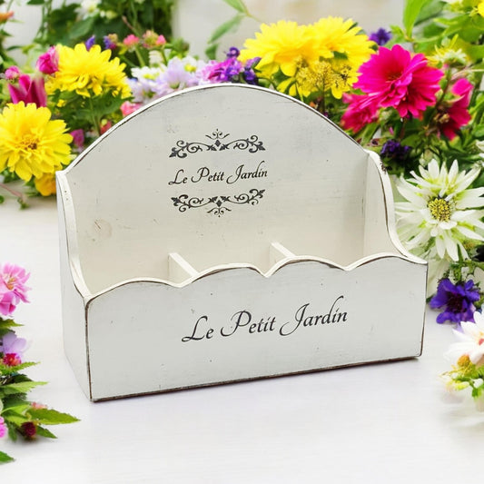 36CM WOODEN SHABBY WHITE FRILLY BOX