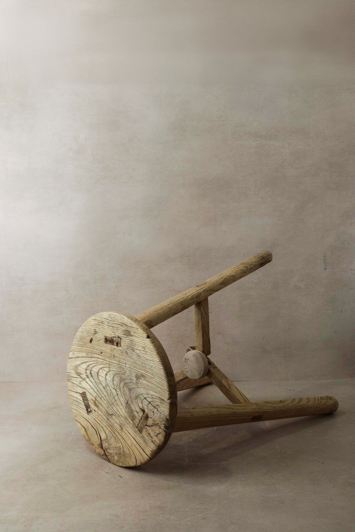 Vintage Rustic Elm Wood Stool - Round - No 5