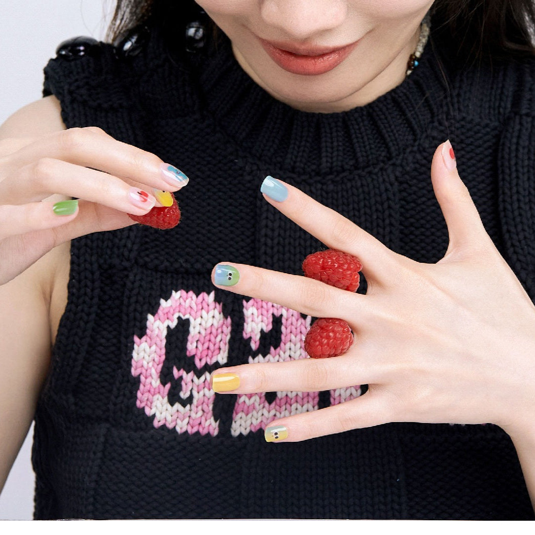 Now Now | Little Elephant Paradise Nail Wraps