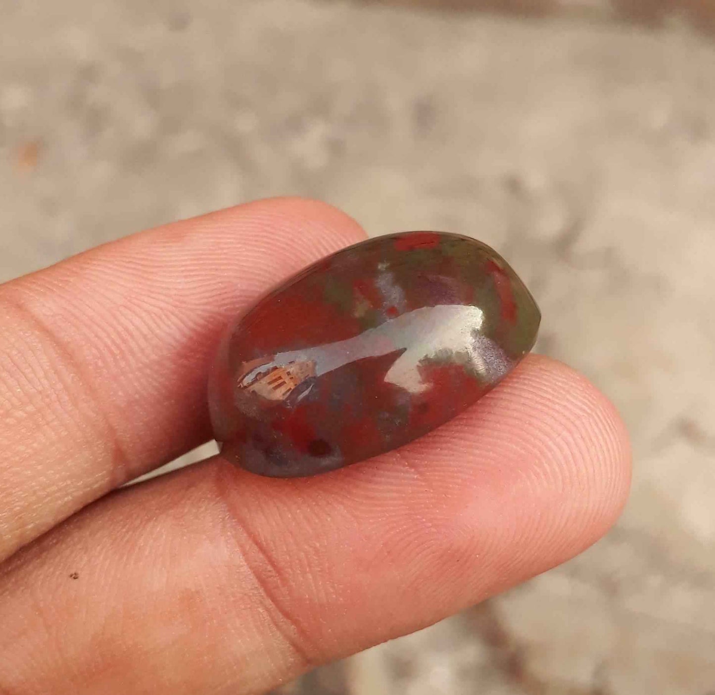33.9ct Natural High Quality Blood Stone - Heliotrope - Dimension -25mm x 17mm