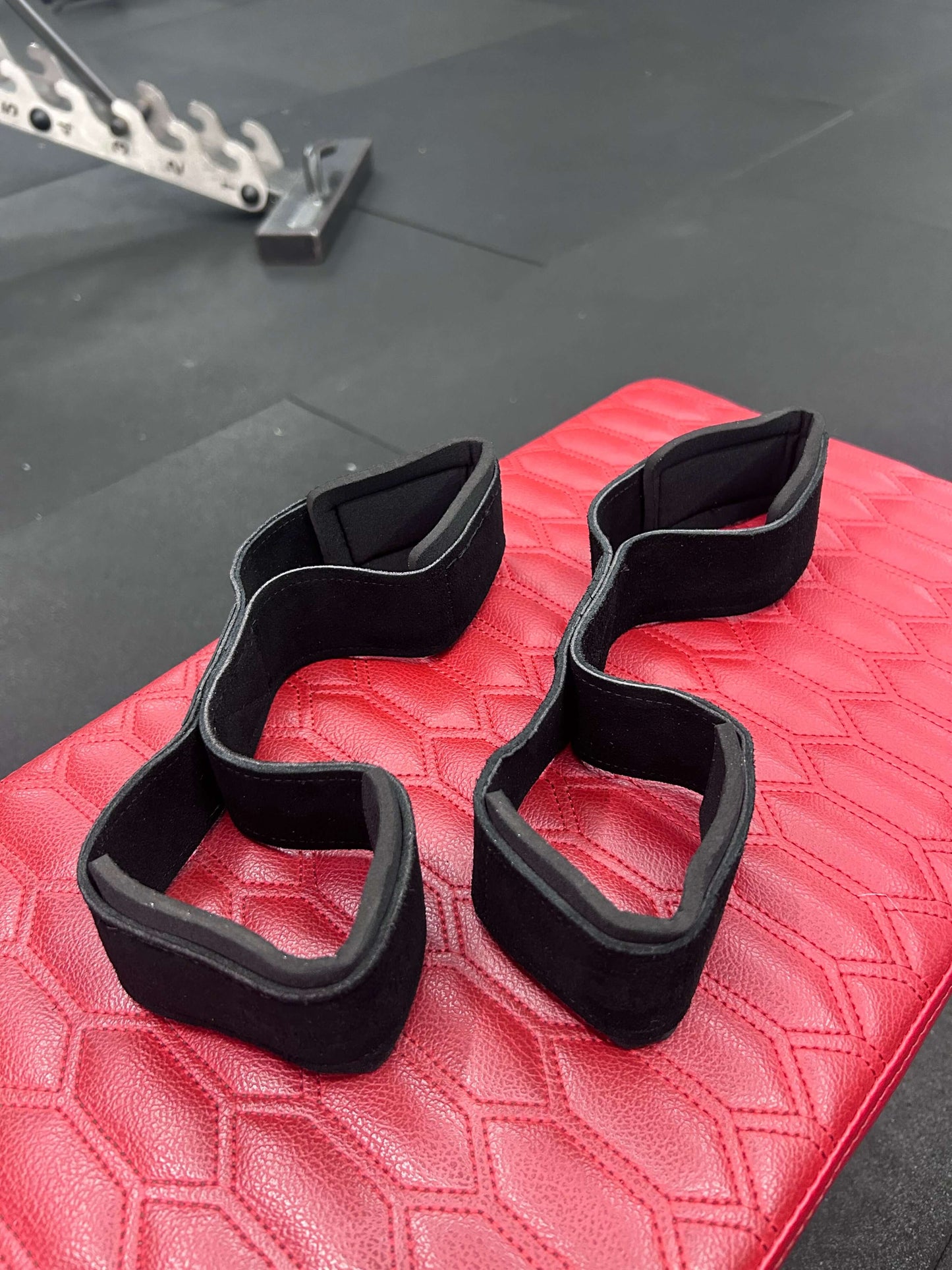 GymPin Leather Figure 8 Straps