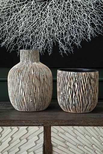 Arid Earthenware Vase