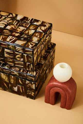 Branna Small Natural Shell Detail Box