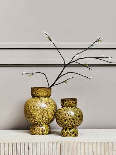 Yakira Small Ceramic Vase