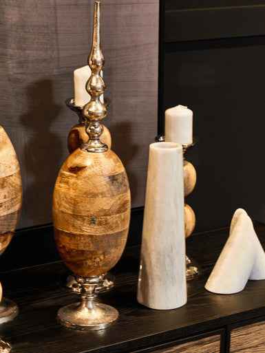 Salmo White Marble Tapered Vase