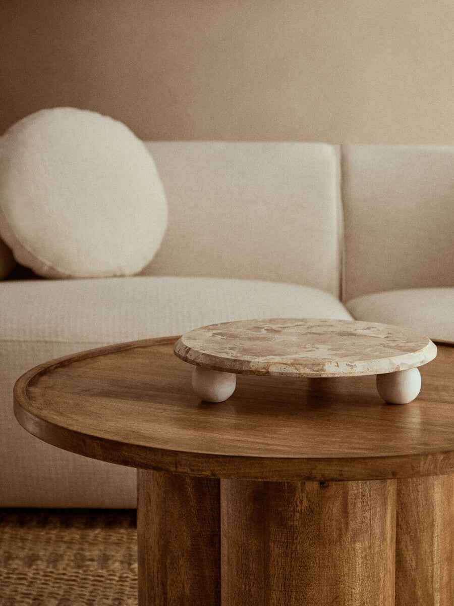 Santino Chocolate Marble Riser