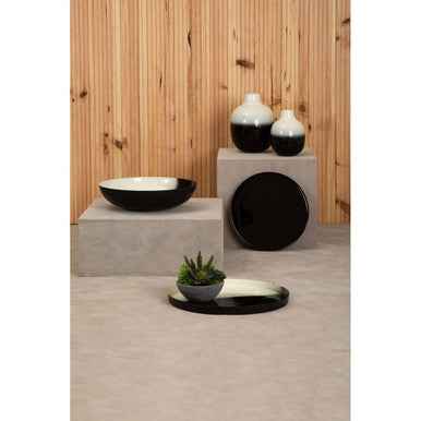 Ramus Set Of Two Black And White Ombre Trays