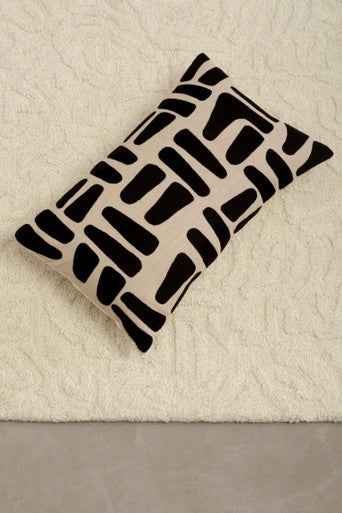 Bosie Ozella Natural And Black Rectangular Cushion