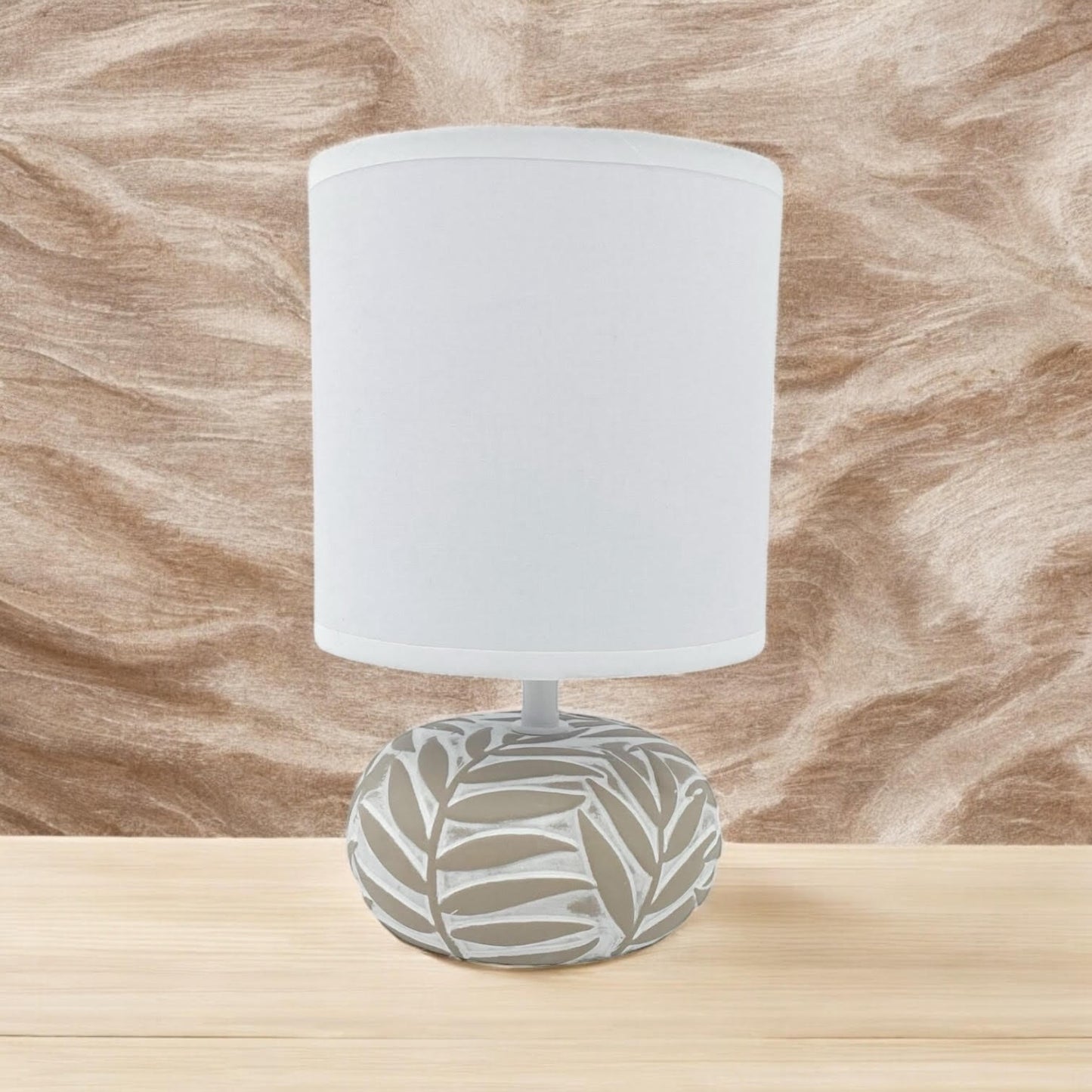 15X15X24CM TABLE LAMP 6" SHADE
