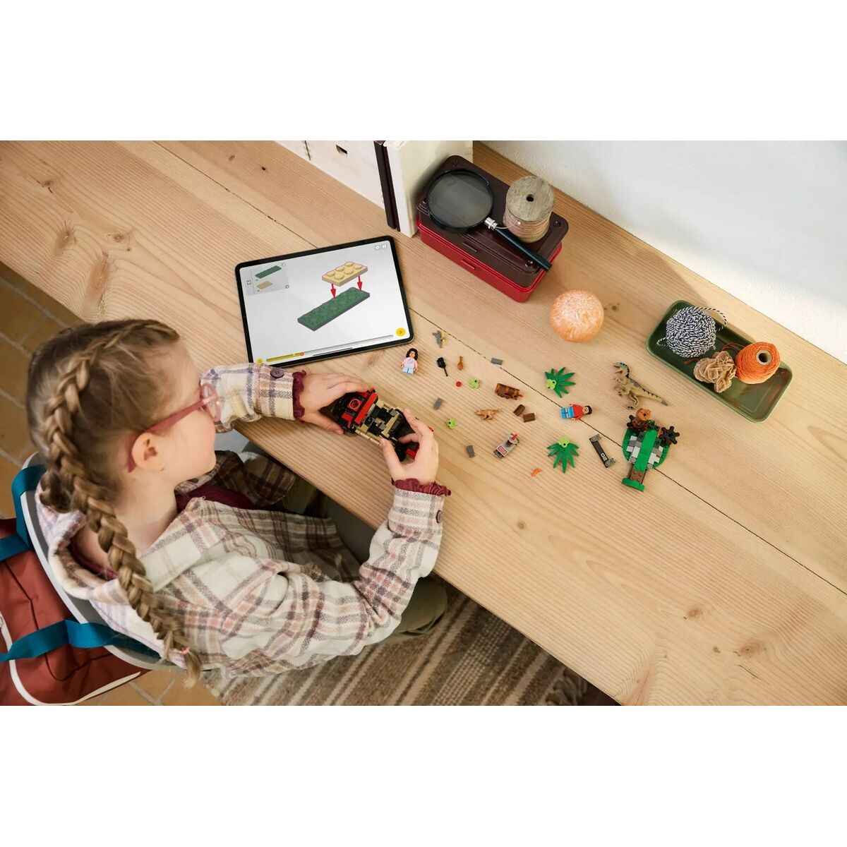 Construction set Lego 76972 285 Pieces