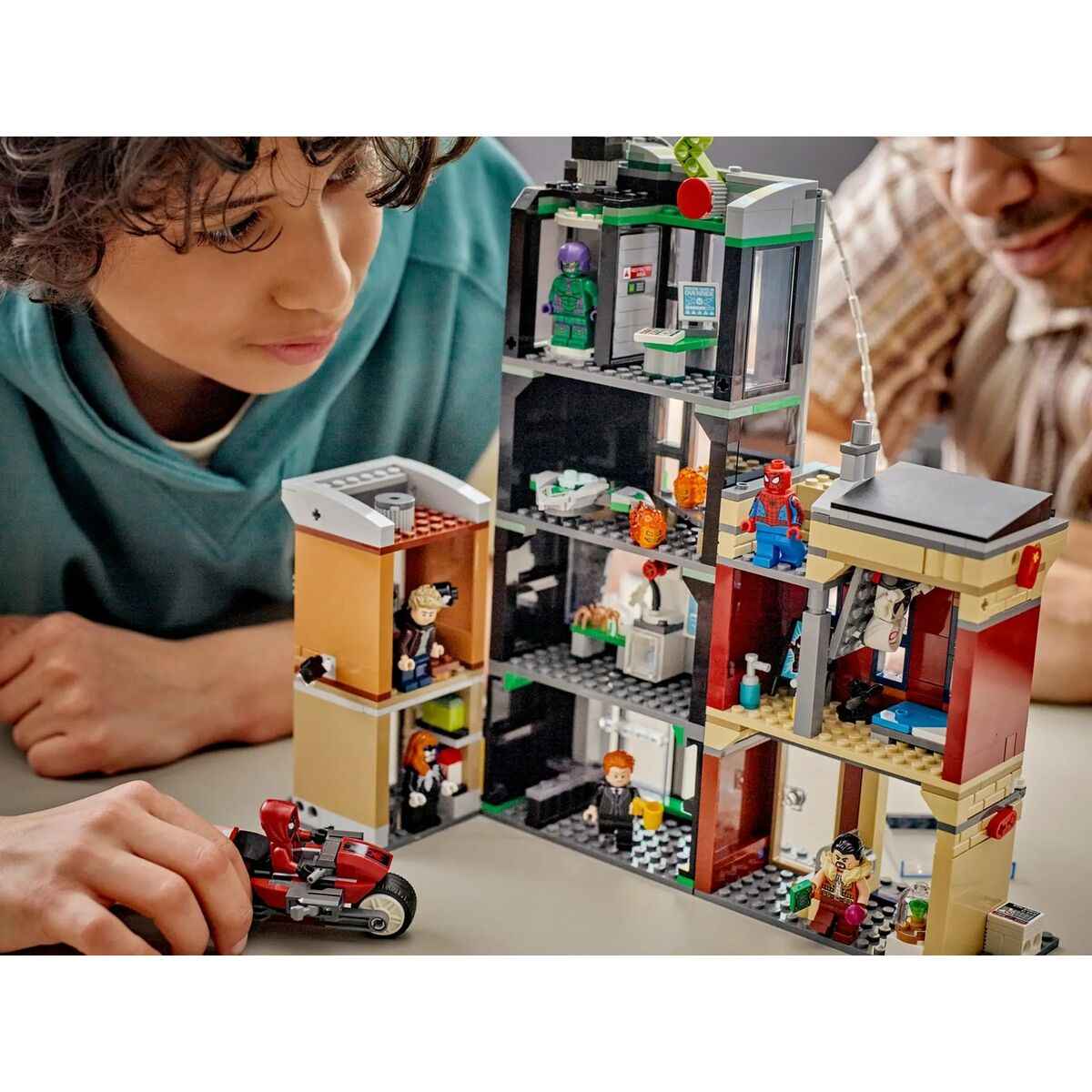 Construction set Lego 76324 808 Pieces