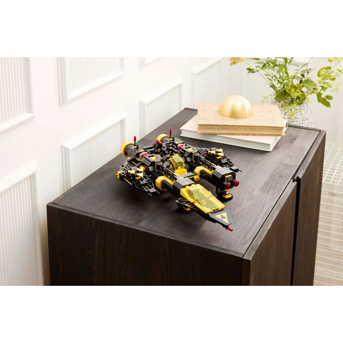 Construction set Lego 10355 Blacktron Renegade 1151 Pieces