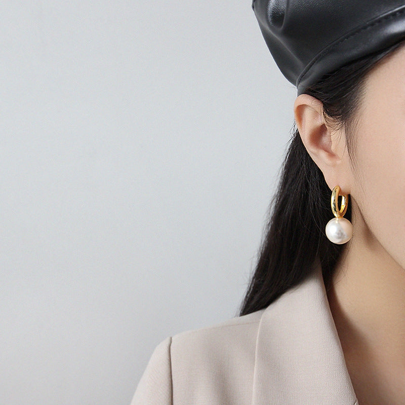 Fashion Big Round Shell Pearl Hoop Earring(Single) - Gold-Plated Silver Pearl Earrings for women - Perfect Pearl Earrings with Gift Wrapping Included