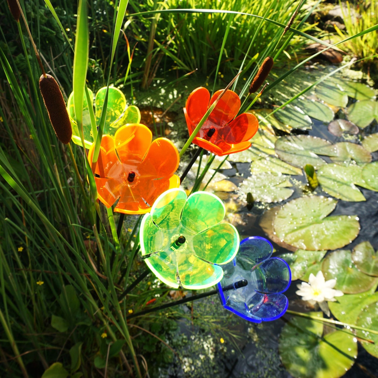 Large SunCatcher Garden Décor Ornament Set of 5 'Tulip'