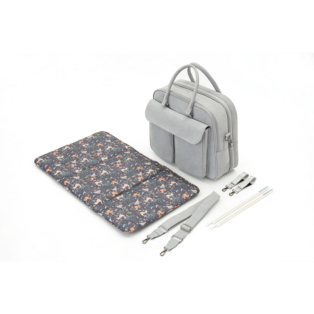 Bizzi Growin Baby Travel Crib and Changing Bag POD ® - Vegan Leather