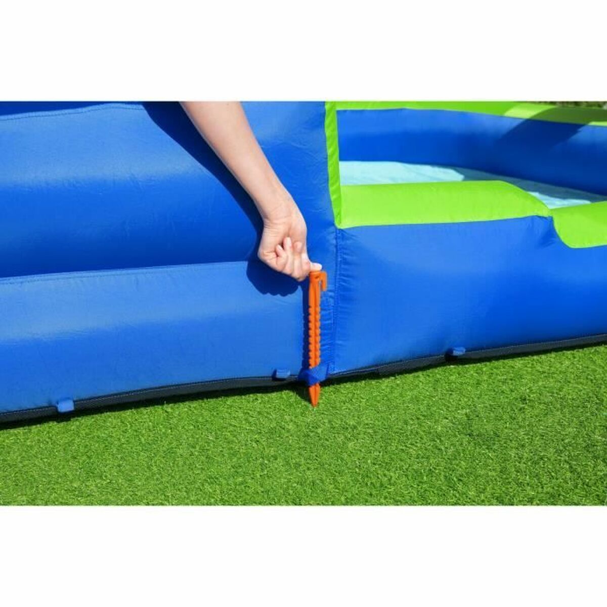 Bestway Inflatable Water Park Pool 365x320x240 cm + 5 Years Garden 53408
